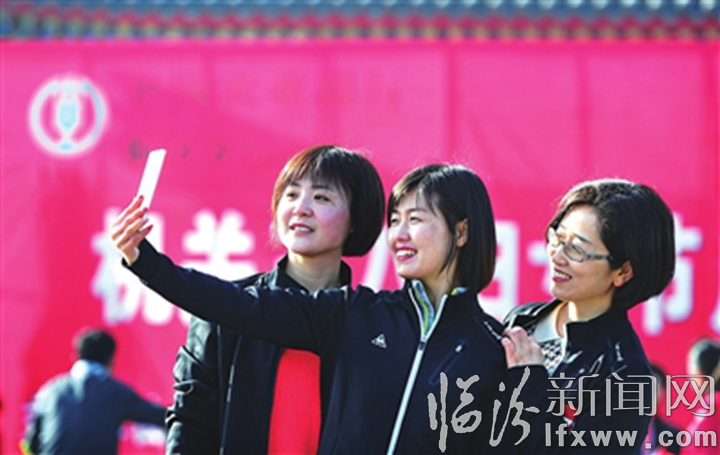 臨汾:巾幗展英姿 美麗“半邊天”