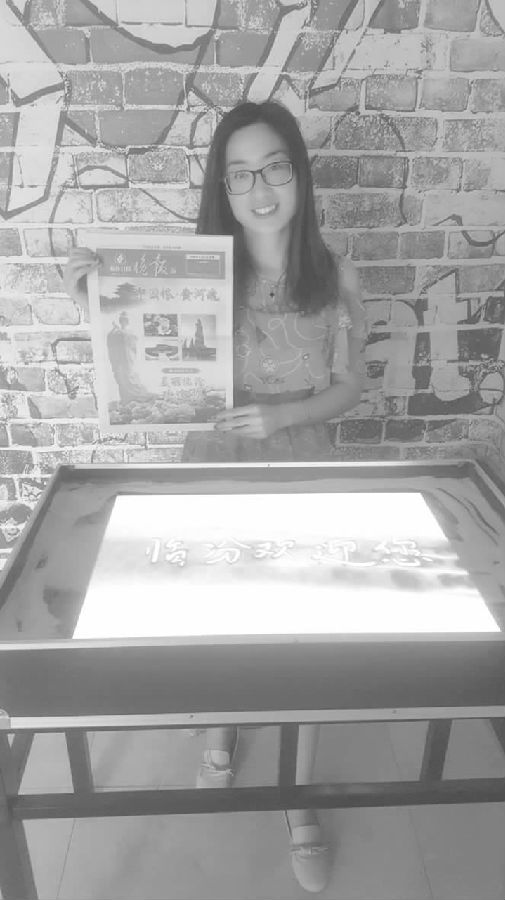 臨汾李繪繪:沙畫繪制美麗家鄉