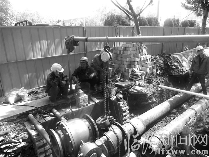 臨汾市區解放路燃氣管道改造工程建設紀實