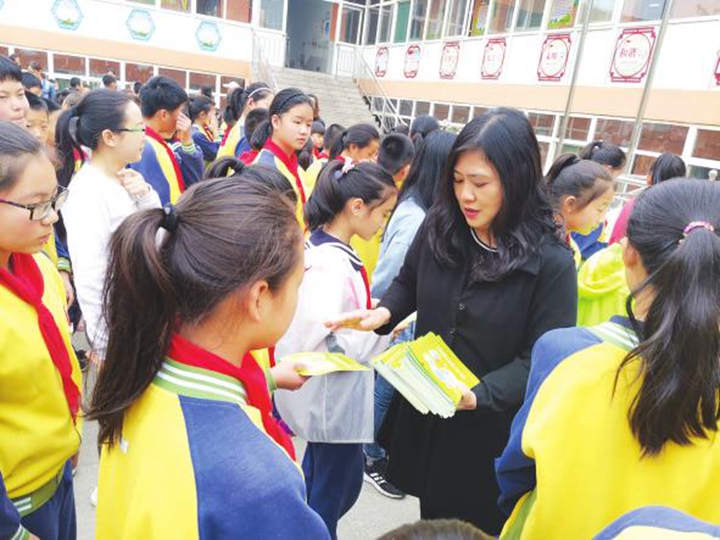 臨汾西關小學開展防震演練活動