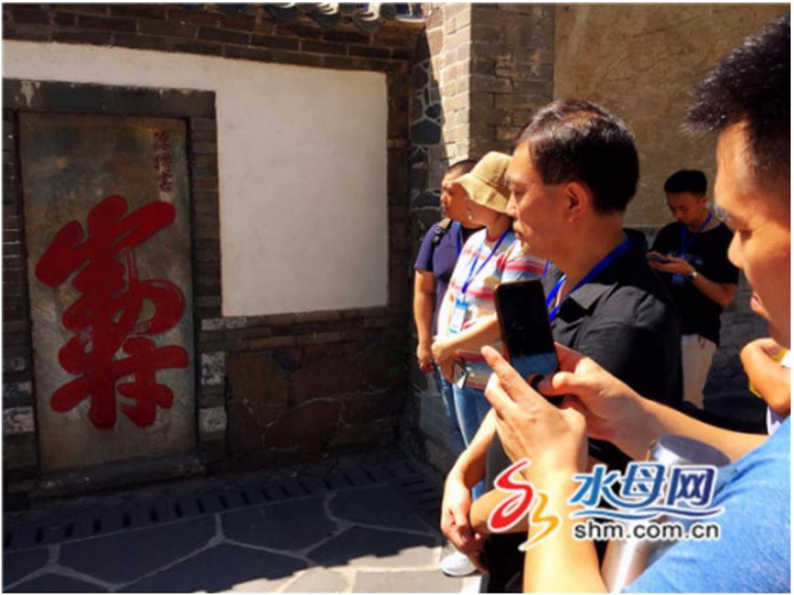 全國百家網媒總編輯走進蓬萊閣探尋蓬萊旅游之變