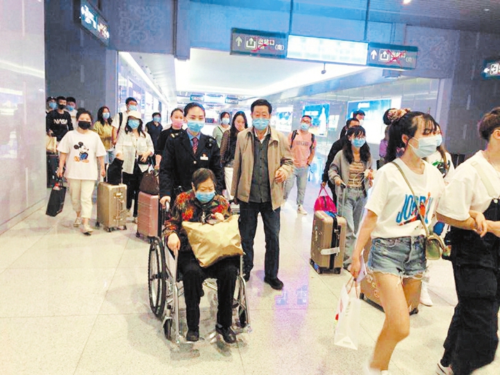 【走向我們的小康生活】高鐵拓寬大同群眾小康路