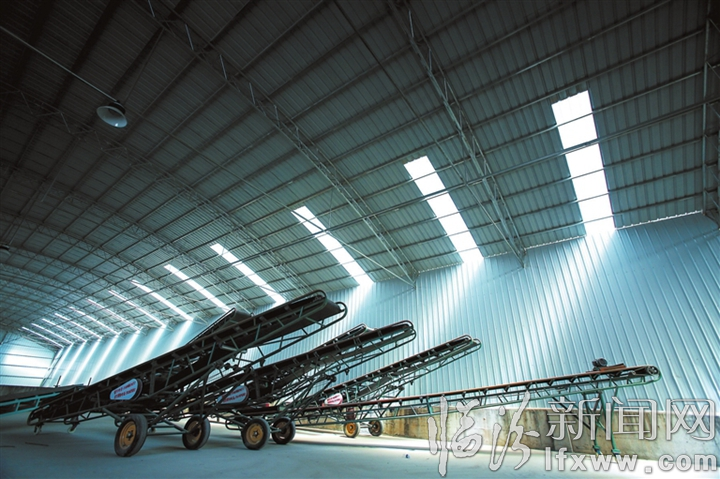 整裝待發(fā) 李新平 攝.jpg