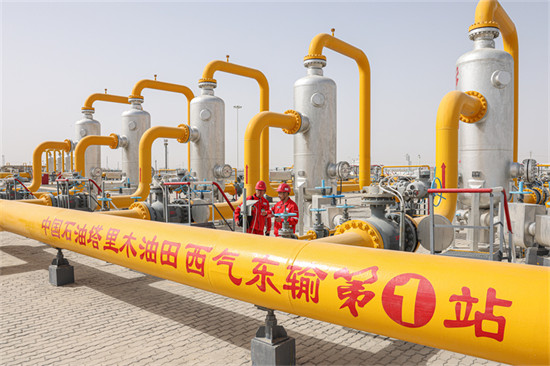 塔里木油田西氣東輸管網。 王成凱攝