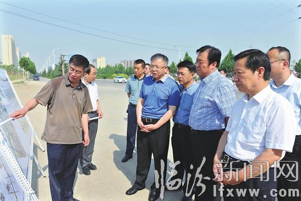 岳普煜:“一城一水”打造中西部地區生態宜居新城市