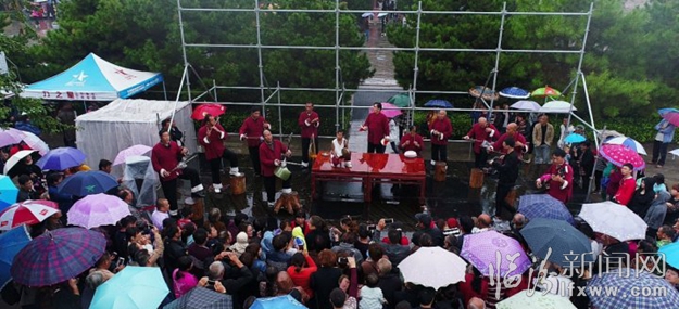 運城:3萬余人齊聚李家大院 場面火爆游人如織